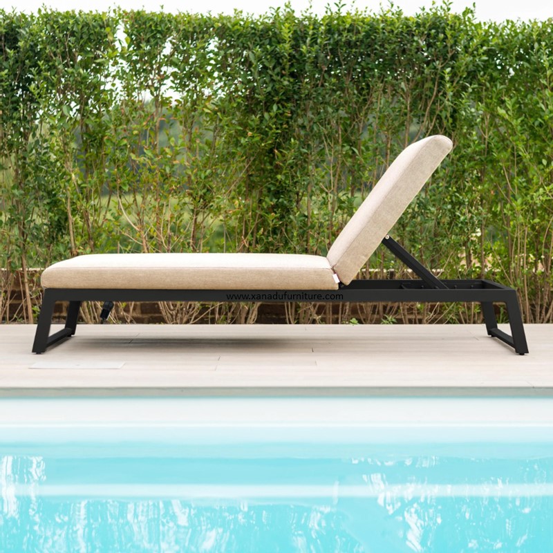 XND-013 Outdoor Aluminum Sling Sun Lounge