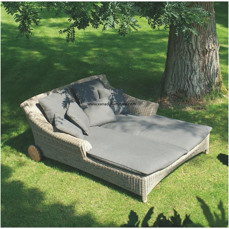 XND-002 Outdoor Aluminum PE Rattan Daybed (Sunbed)